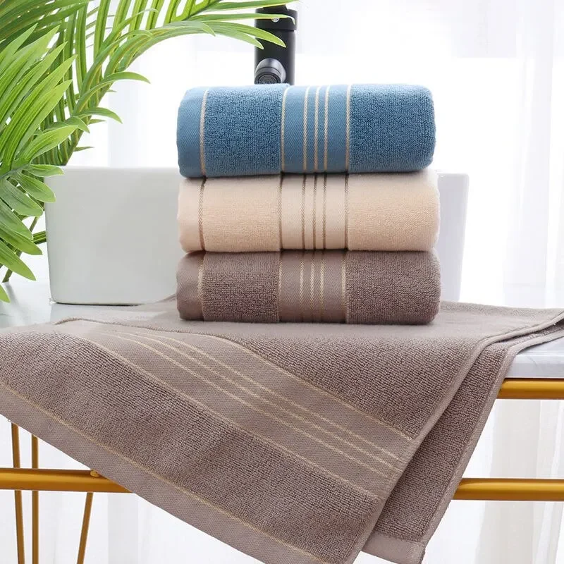 Asciugamano per la casa e il g - Zara Home Bathroom Accessories recensione e prezzo